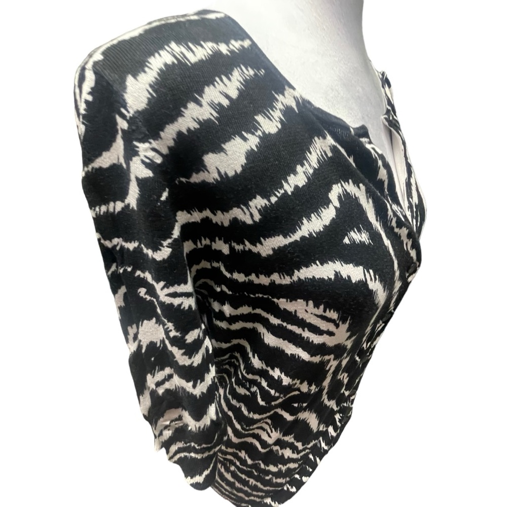 Ann Taylor. Silk Blend. Sz Small. Zebra Print. Excellent Condition 🤩🤩 - Picture 5 of 12